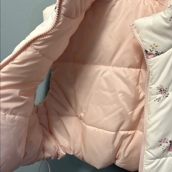 Floral Pink Kids Puffer Vest - Picture 4 of 11